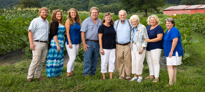 CP-family-2018-AaronWatson-122-667x300