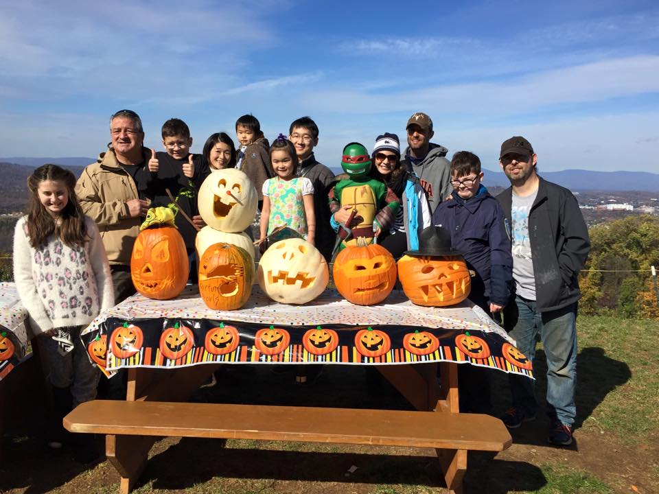 Pumpkin carving at Carter Mountain Orchard on Halloween