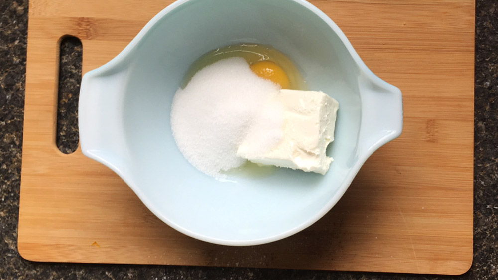 Ingredients for the pumpkin bread filling include white sugar, cream cheese, flour, and egg