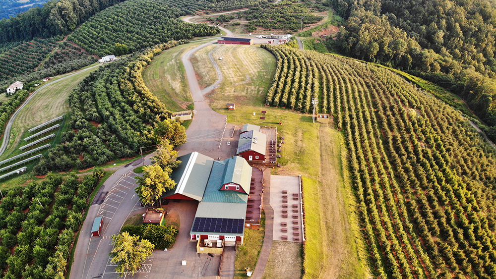 Plan Your Visit to Carter Mountain Orchard