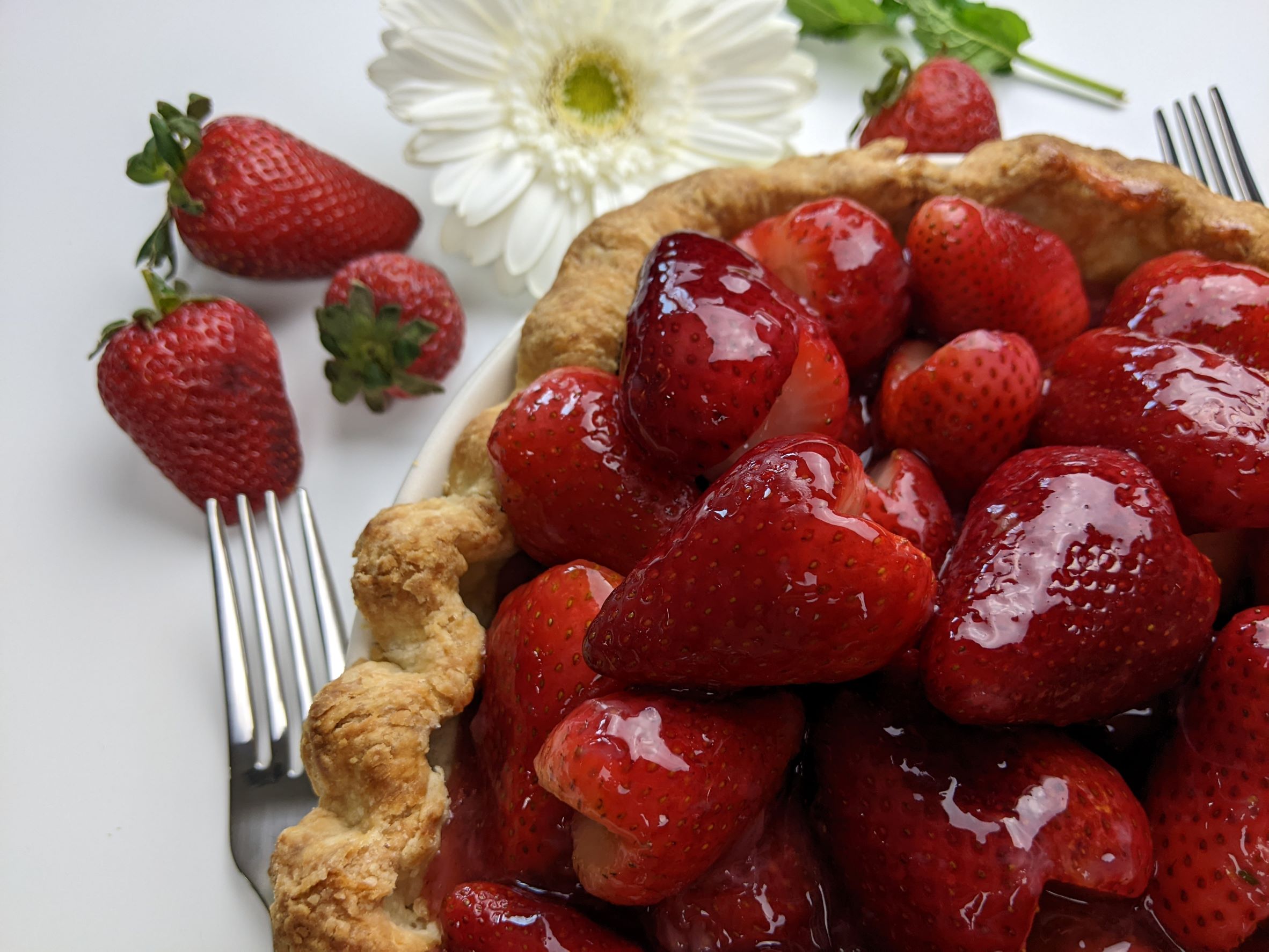 fresh-strawberry-pie-recipe-chiles-family-orchards