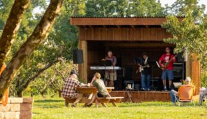 Live music at Chiles Peach Orchard