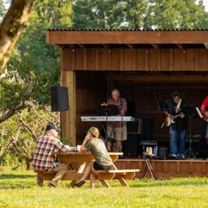 Live music at Chiles Peach Orchard