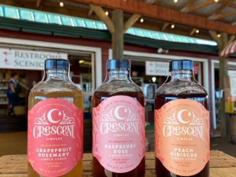 Crescent simples at Carter Mountain Orchard
