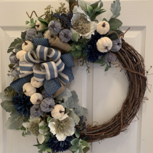 Floral decor workshop wreath from Jennifer Phillips