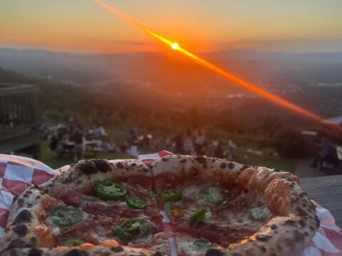 Popitos Pizza at Carter Mountain Sunset Series