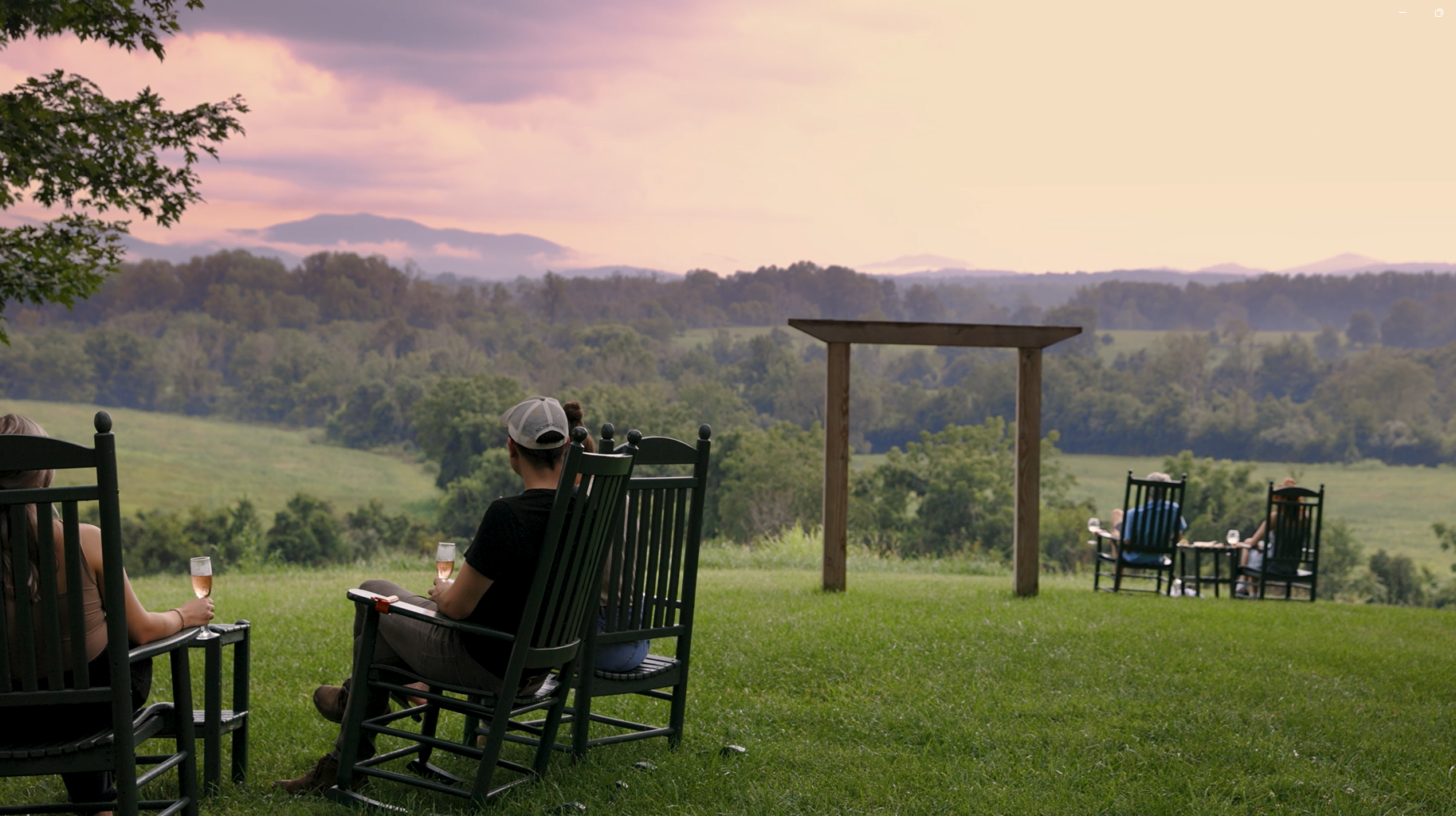 Chiswell Winery visitors enjoying live music in lawn chairs.