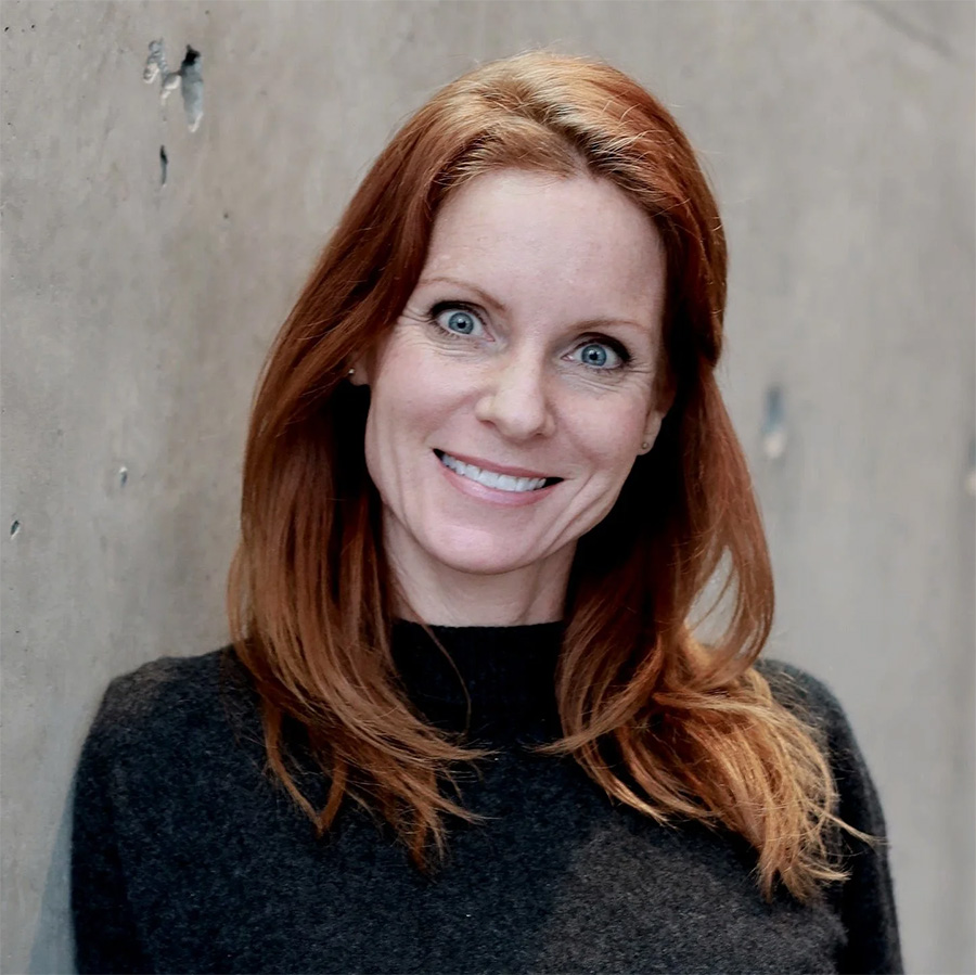 A headshot of olive oil expert Jill Myers